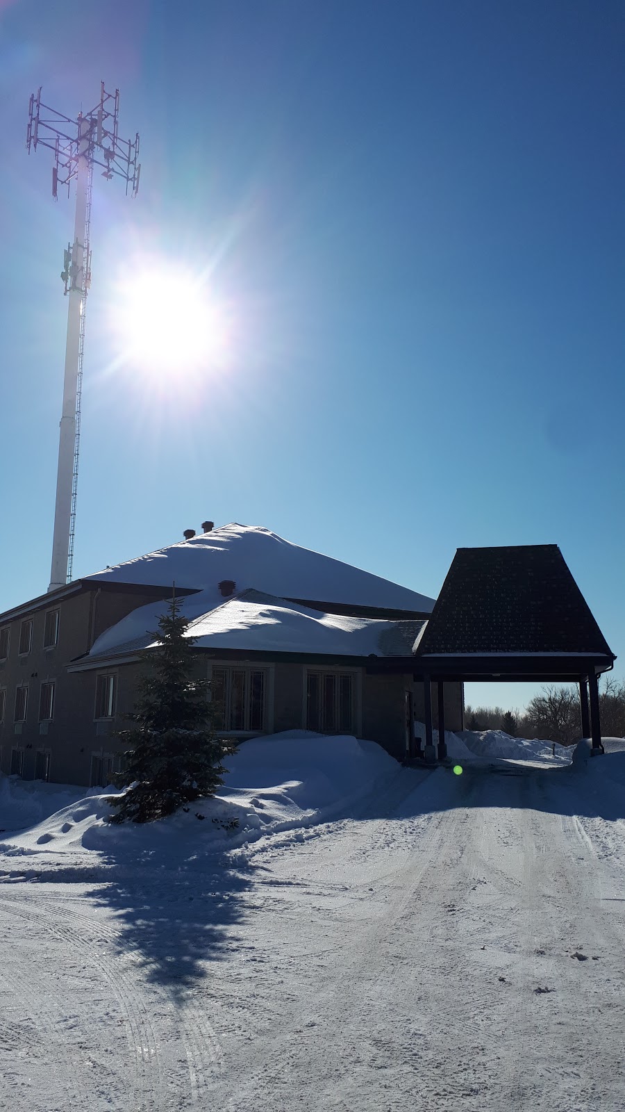 Motel Napoléon | 1345 Rue des Laurentides, Gatineau, QC J8M 1L3, Canada | Phone: (819) 986-1222