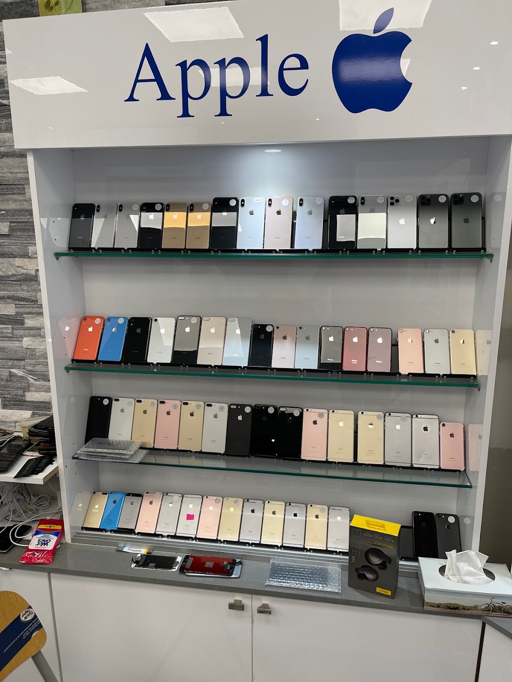 Cellularzz | 6464 Yonge St, North York, ON M2M 3X4, Canada | Phone: (416) 850-8925