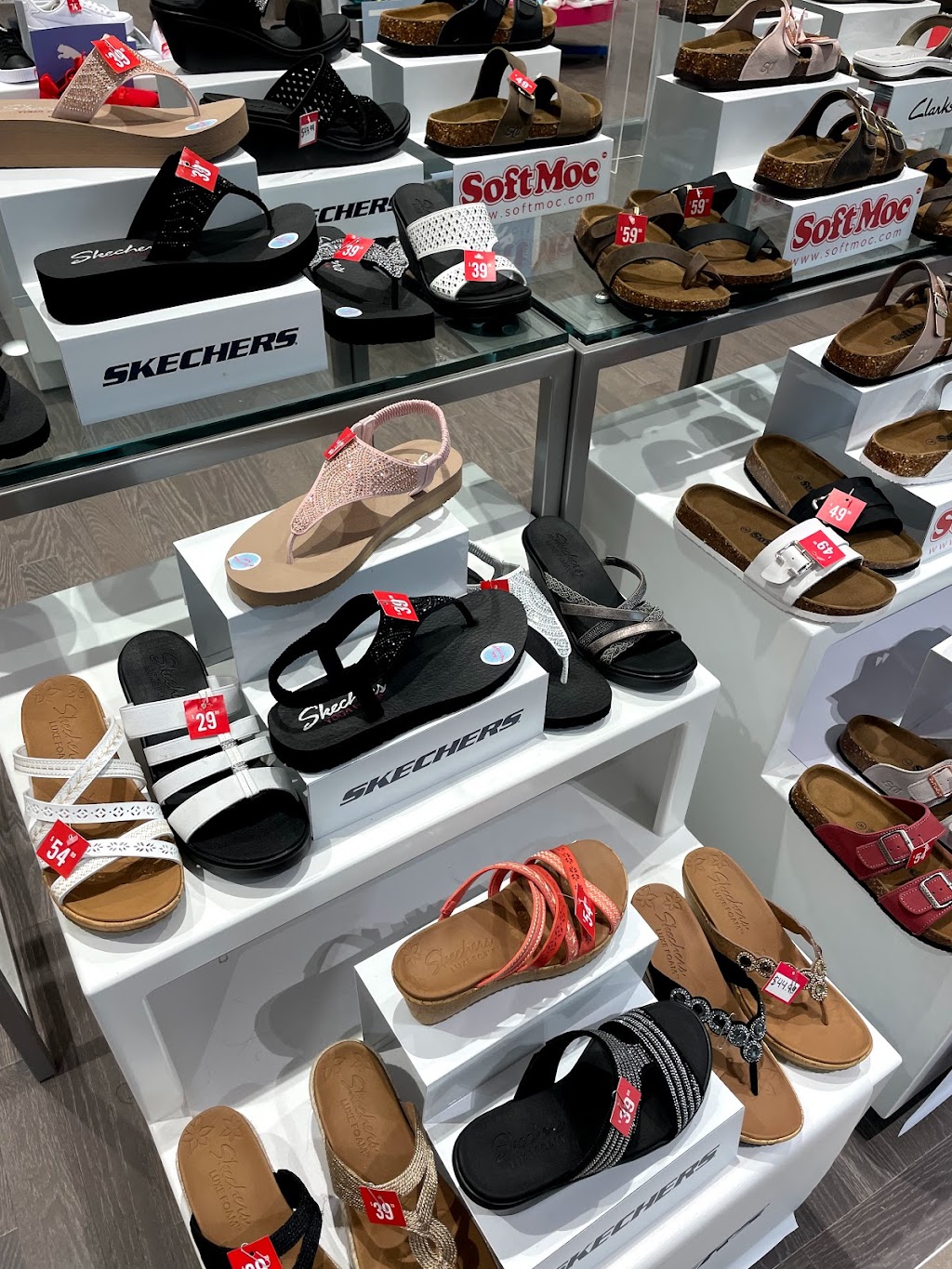 SoftMoc | 2960 Kingsway Dr Unit E001A, Kitchener, ON N2C 1X1, Canada | Phone: (519) 893-5722