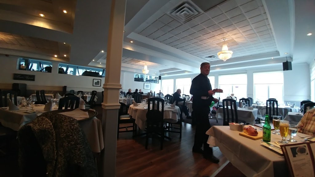 Le Bordelais | 1000 Boul Gouin O, Montréal, QC H3L 1K9, Canada | Phone: (514) 337-3540