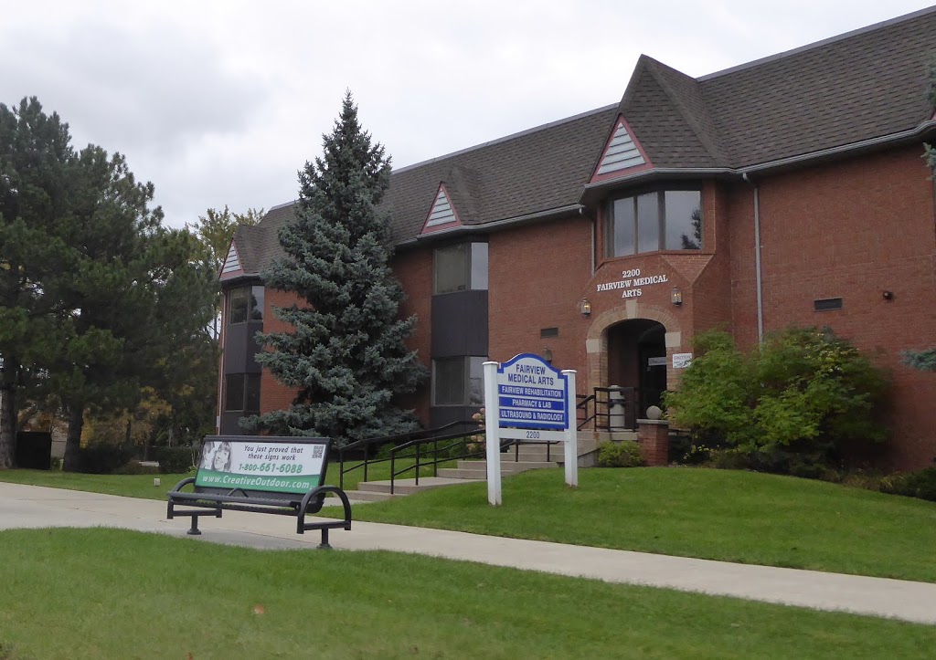 Pyper J Alex Dr | 2200 Fairview St, Burlington, ON L7R 4H9, Canada | Phone: (905) 681-6788
