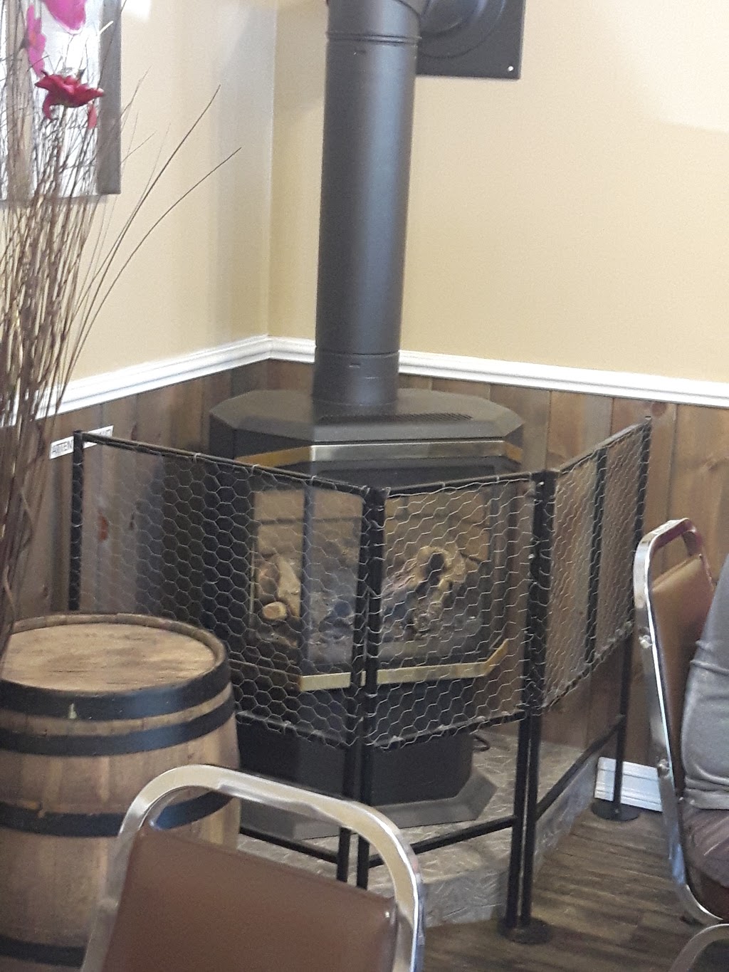 Restaurant Malyvia | 269 Chemin Pontbriand, Lac-des-Loups, QC J0X 3K0, Canada | Phone: (819) 456-4440