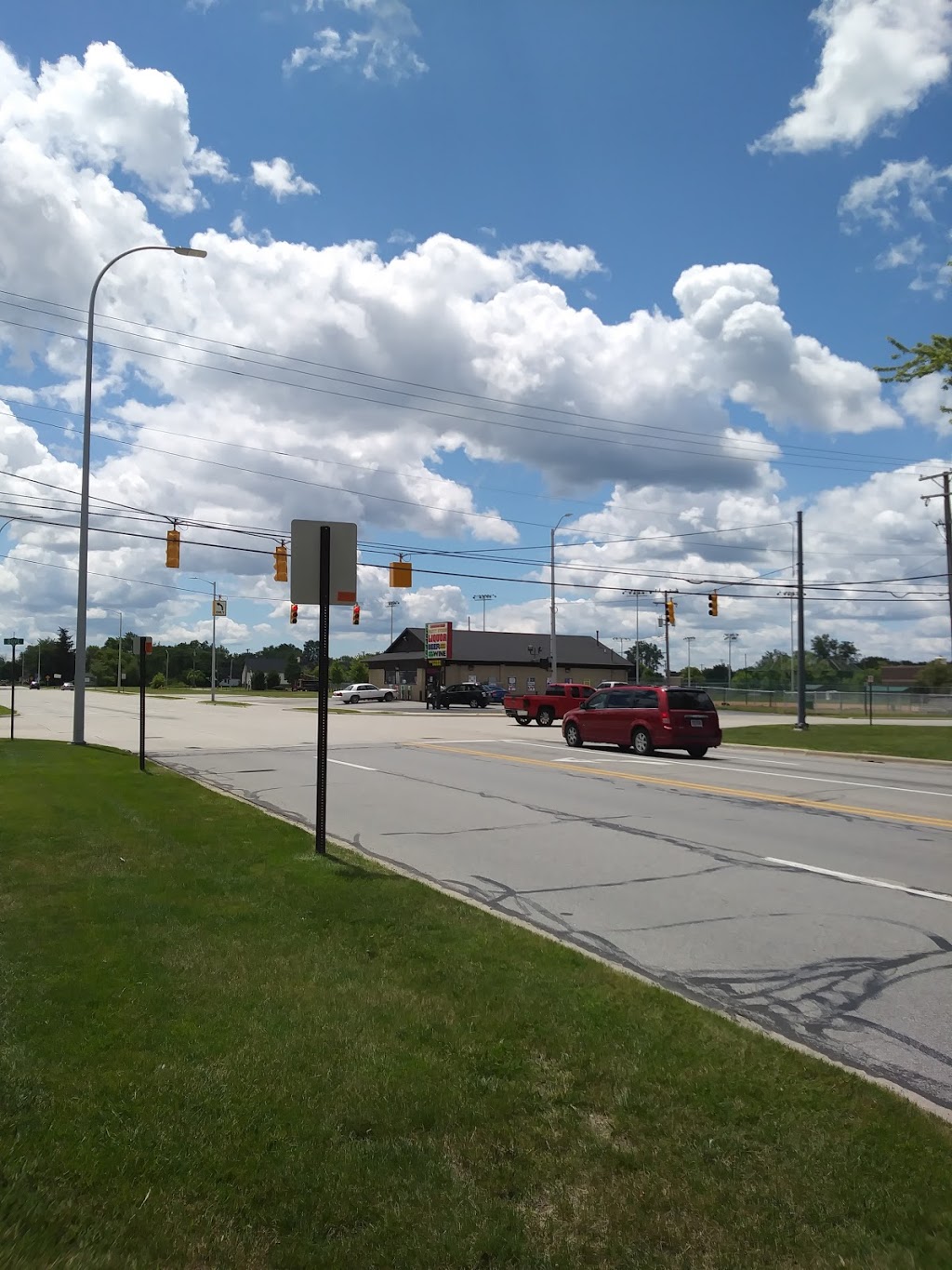 Industrial Park Party Store | 2807 24th St, Port Huron, MI 48060, USA | Phone: (810) 984-5888