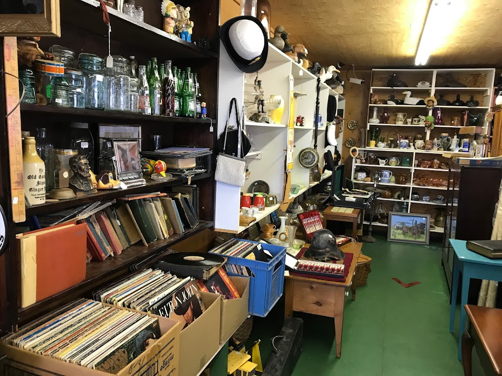 Bayview Antiques | 10054 Prince Edward Island Rte. 6, Stanley Bridge, PE C0A 1M0, Canada | Phone: (902) 886-2356