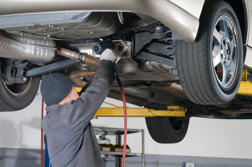 Yanexpro Mécanique Auto | 772 Boulevard Lionel-Boulet, Varennes, QC J3X 1P7, Canada | Phone: (450) 652-2121