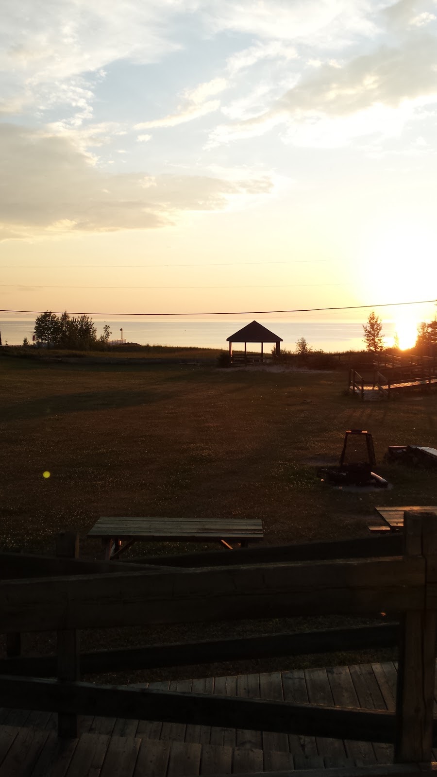Kiwanis Auberge | 2 Chem. de la Plage, Saint-Gédéon, QC G0W 2P0, Canada | Phone: (418) 345-8816