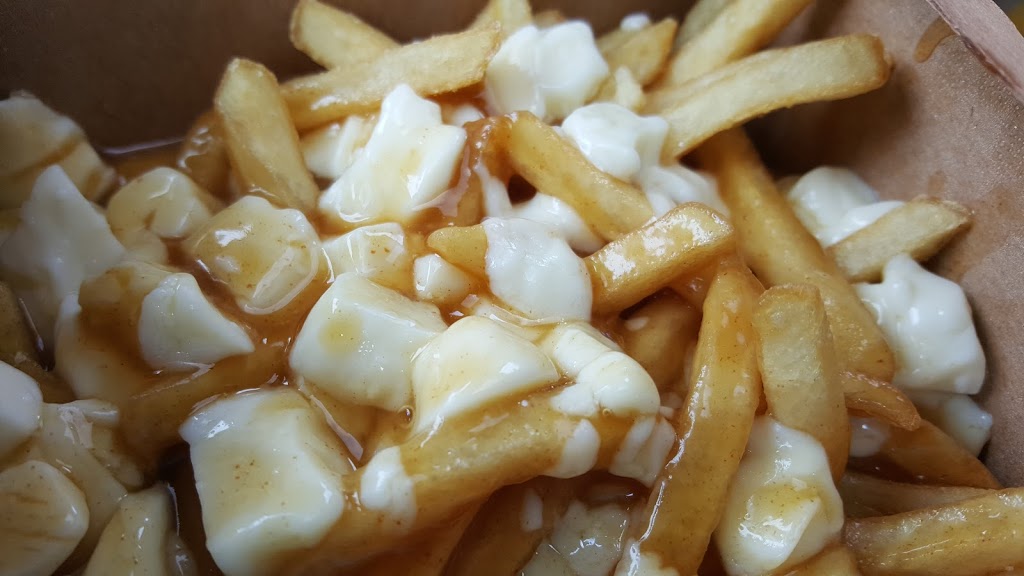 McDonalds | 300 Taylor Rd, Niagara-on-the-Lake, ON L0S 1J0, Canada | Phone: (905) 685-8371