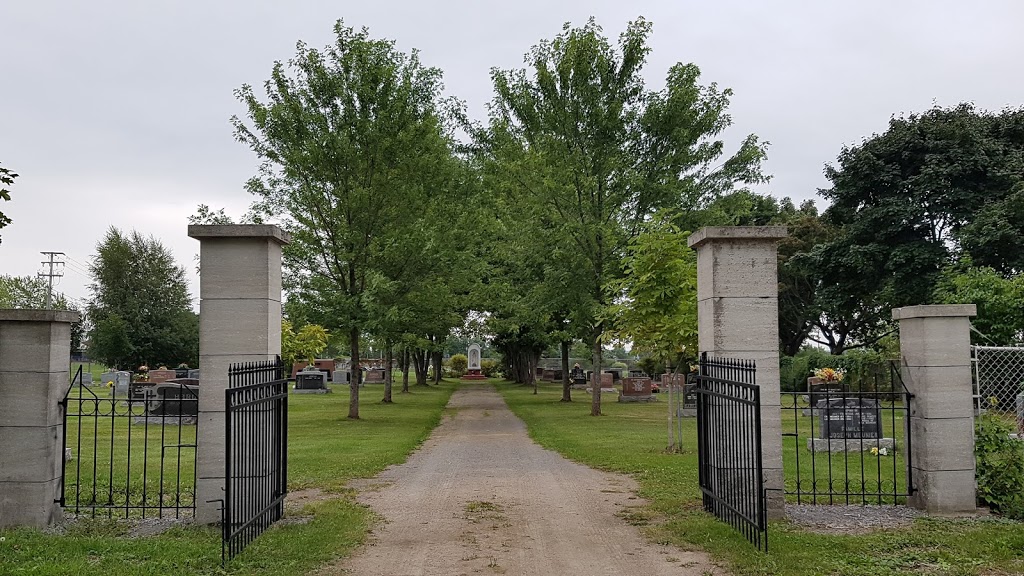 Cimetière Saint-Augustin | 325 QC-138, Saint-Augustin-de-Desmaures, QC G3A 1G7, Canada | Phone: (418) 878-2140