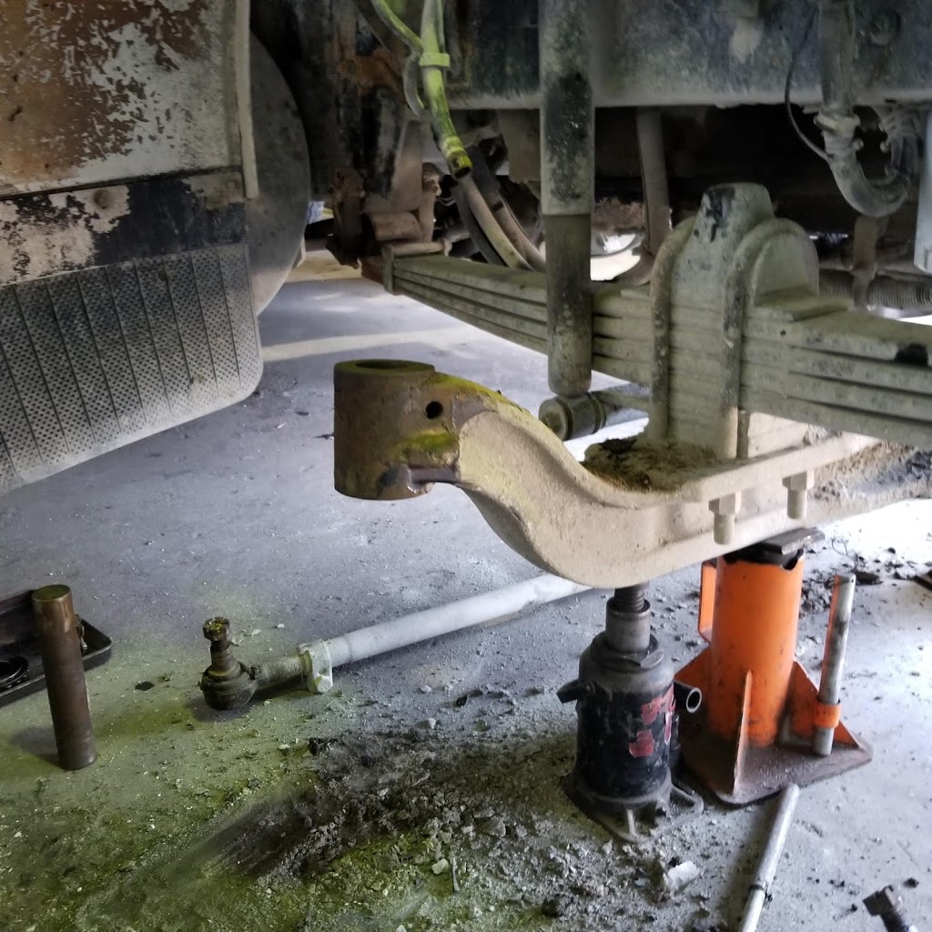 Howells Contracting Ltd | 15355 Knox Way, Richmond, BC V6V, 15355 Knox Way, Richmond, BC V6V 3A8, Canada | Phone: (604) 274-5066