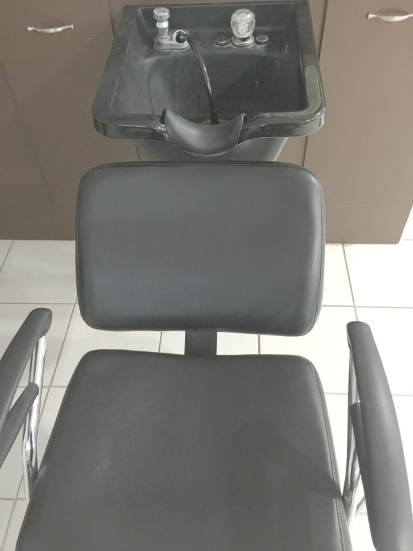 Green Salon | 3115 4a St NW, Calgary, AB T2M 3B5, Canada | Phone: (403) 400-0606
