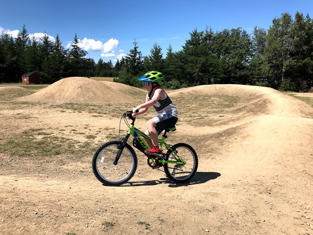 Bouctouche Baie Chalets et Camping | 2239 NB-475, Saint-Édouard-de-Kent, NB E4S 4W4, Canada | Phone: (506) 743-8883