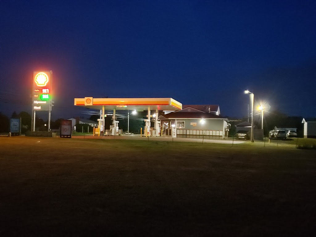 Belliveau Grocery | 180 NB-133, Pointe-du-Chêne, NB E4P 5A2, Canada | Phone: (506) 532-4986