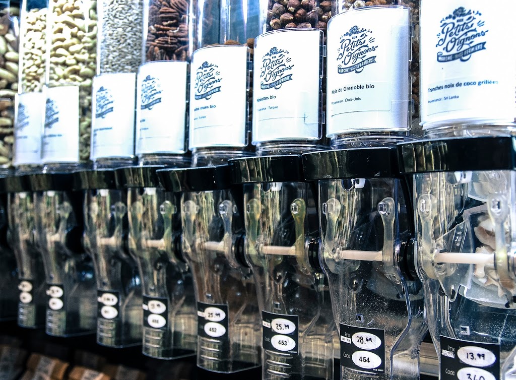 Marché et bistro fermiers aux petits oignons | 1842 QC-117, Mont-Tremblant, QC J8E 2Y2, Canada | Phone: (819) 429-6789