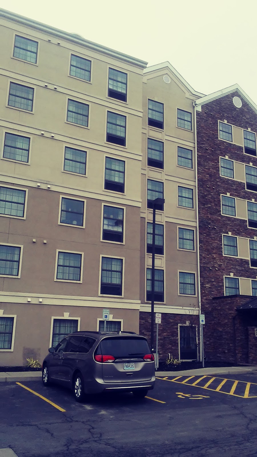 Staybridge Suites Buffalo | 164 Slade Ave, West Seneca, NY 14224, USA | Phone: (716) 939-3100