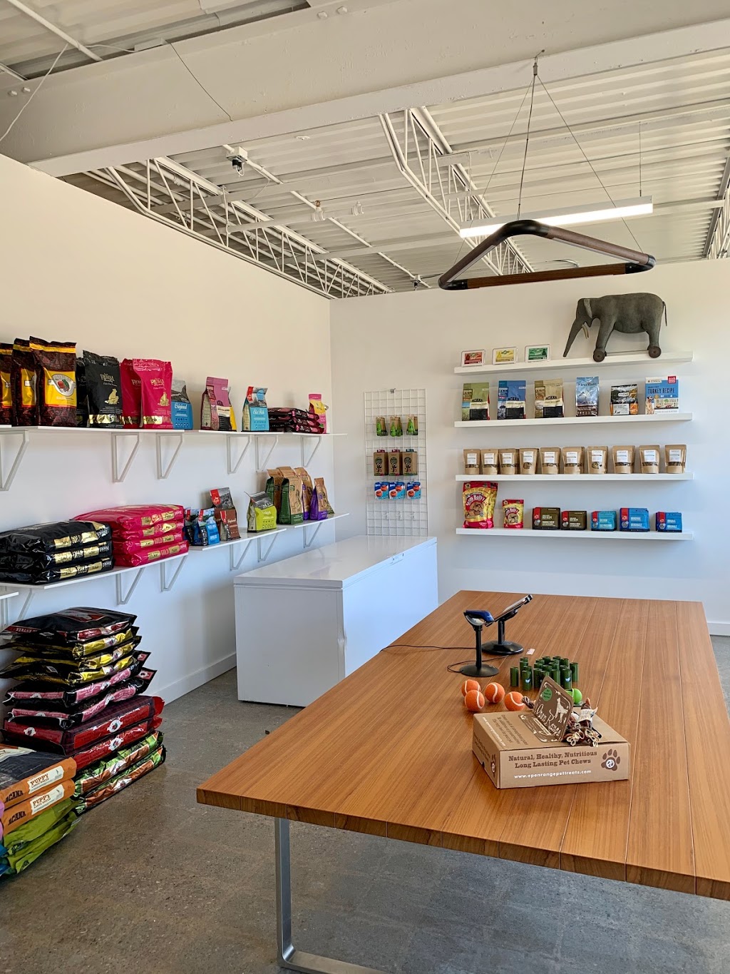Kibble | 501 Alliance Ave, York, ON M6N 2J1, Canada | Phone: (647) 696-6339