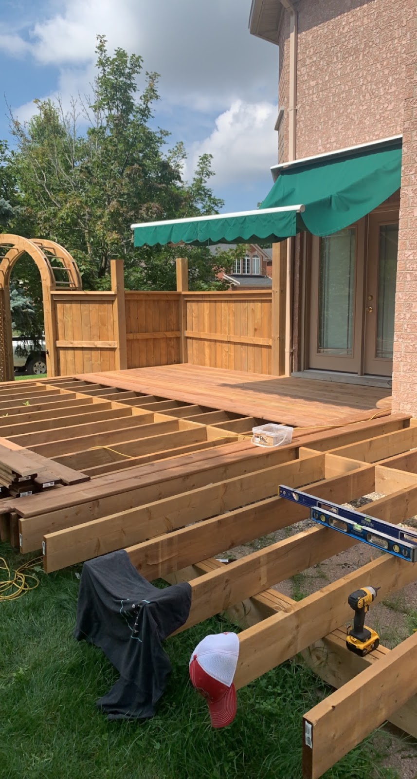 Hammerside Construction | 5604 Normanby Minto Townline, Clifford, ON N0G 1M0, Canada | Phone: (226) 752-8427