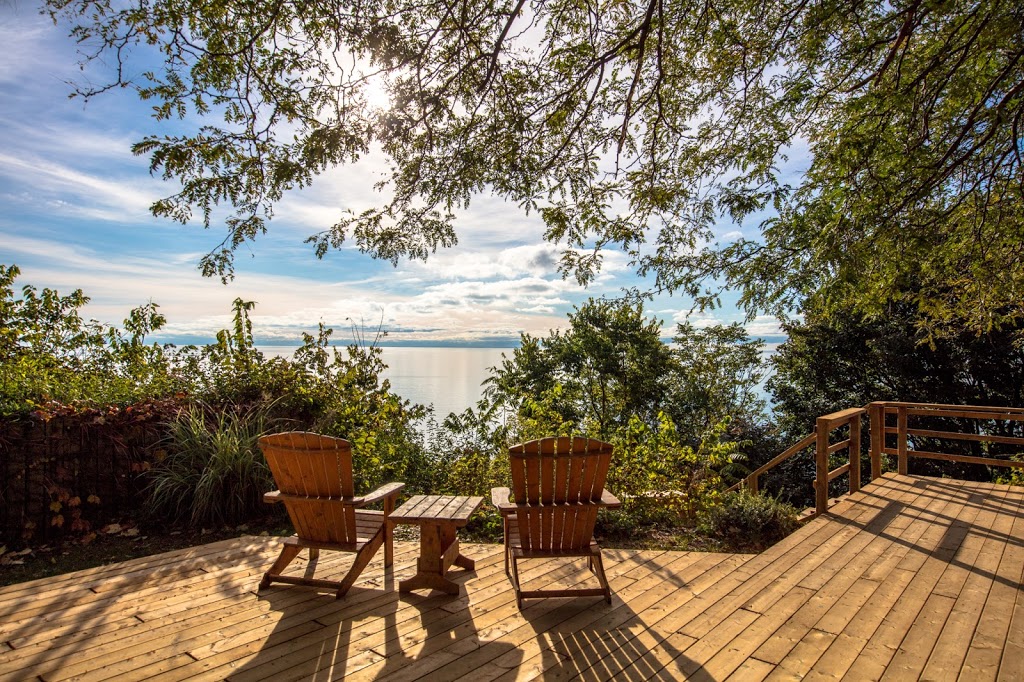 Escapes By The Lake - Oxley Bluffs | 383 Erie View Ave, Harrow, ON N0R 1G0, Canada | Phone: (226) 961-4516