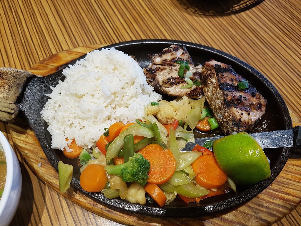 Pacific Hut Restaurants and Bakeshop | 3223 17 Ave SE, Calgary, AB T2A 0R1, Canada | Phone: (403) 248-2466