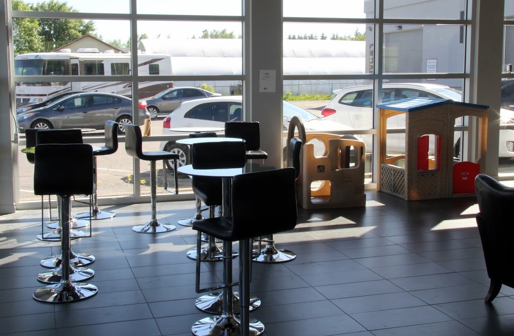 St-Onge Kia | 4100 Boulevard Royal, Shawinigan, QC G9N 7K1, Canada | Phone: (819) 539-4242