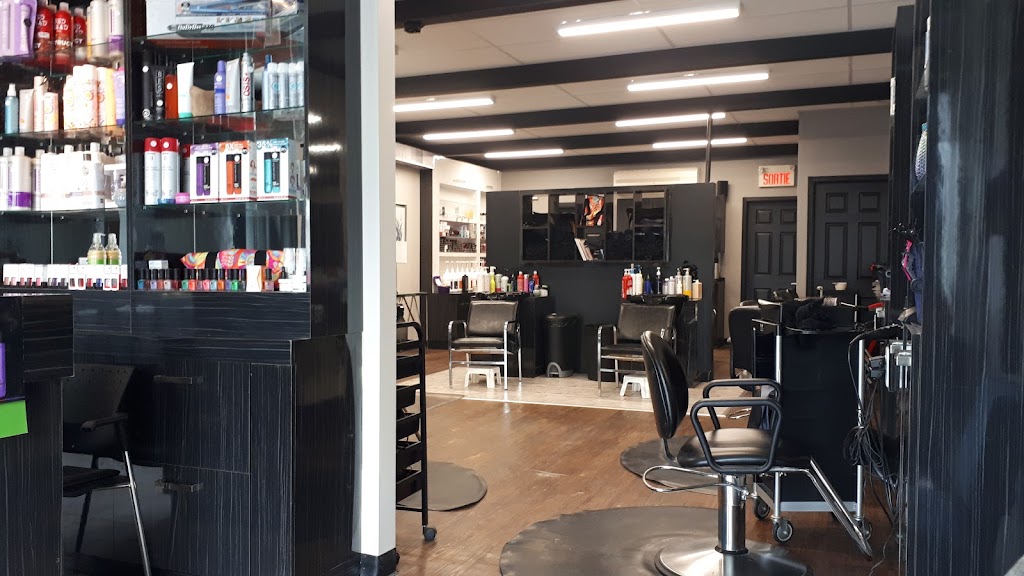 Ongle Moderne Coiffure Et | 928 Rue Chabanel, Chicoutimi, QC G7H 5W2, Canada | Phone: (418) 612-1228