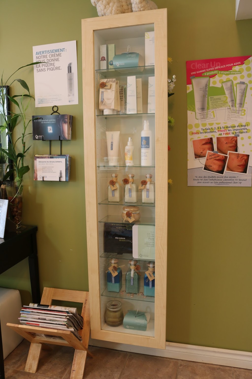 Le Must | 1275 Chemin de Saint-Jean, La Prairie, QC J5R 2L6, Canada | Phone: (450) 444-0450