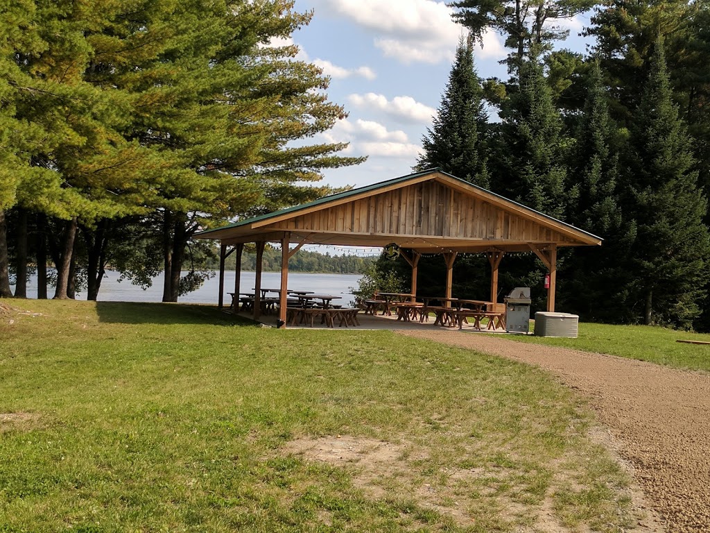 Steamboat Bay | 92 Bingham Dr, Renfrew, ON K7V 3Z8, Canada | Phone: (613) 880-1487