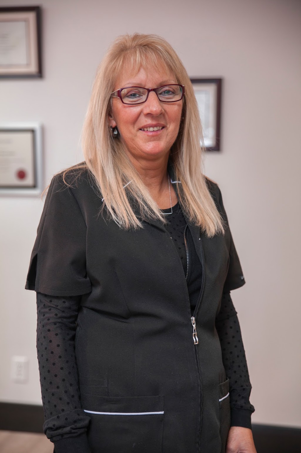 Centre Dentaire St-Martin & St-Gédéon | 91 1re Avenue O E, Saint-Martin, QC G0M 1B0, Canada | Phone: (418) 382-3368