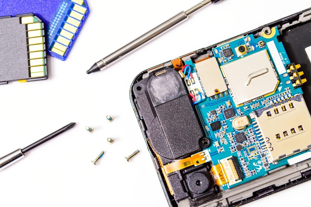 Cell Source Repairs | 2291 Cameron Crescent, Abbotsford, BC V3G 0B7, Canada | Phone: (778) 232-5210