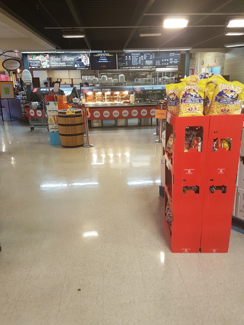 Carrefour La Pocatiere | Rue 1 Poiré, La Pocatière, QC G0R 1Z0, Canada | Phone: (418) 856-3710