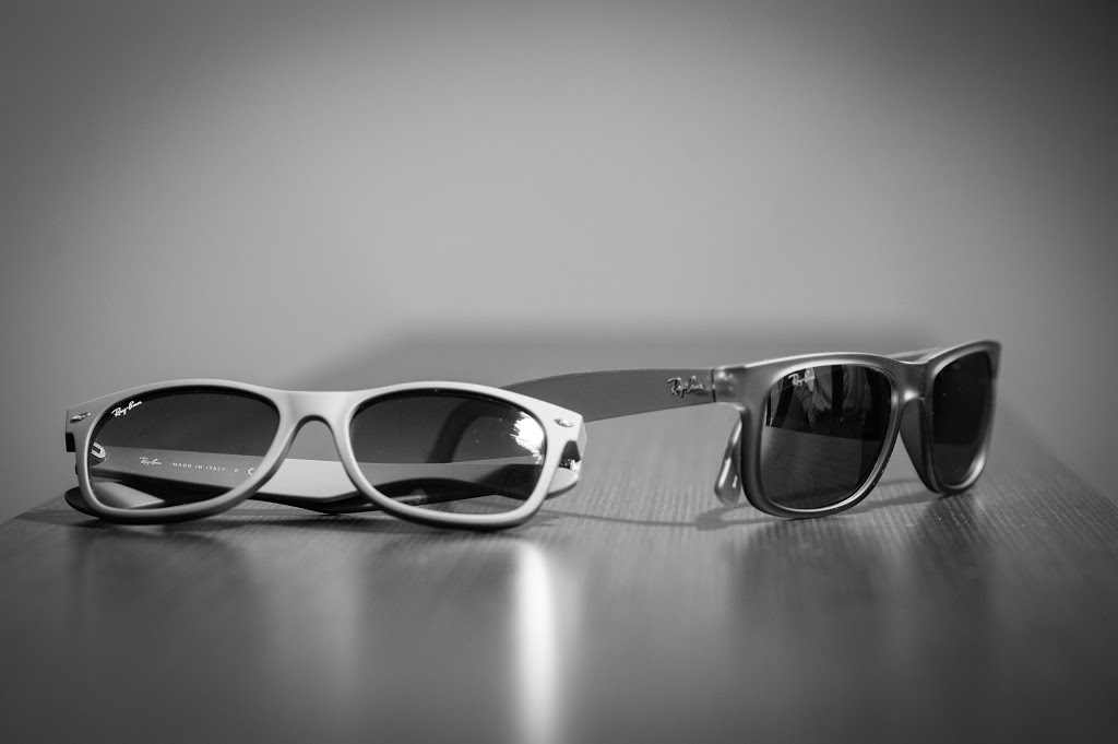 Dr. Yee and Associates, Optometrist | 1499 Gordon St #2, Guelph, ON N1L 1C9, Canada | Phone: (519) 265-8511