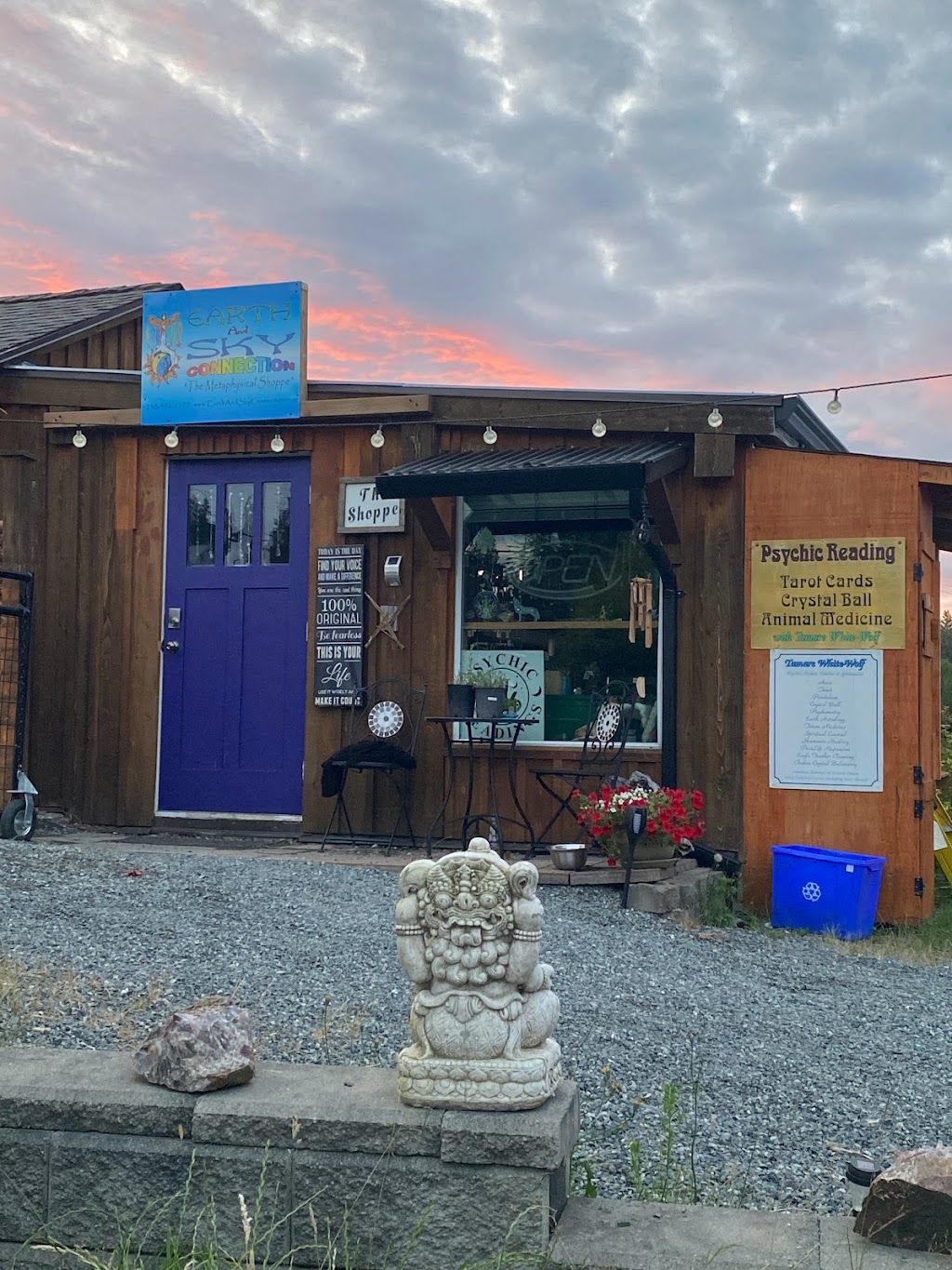Earth and Sky Connection | 1280 Scotchtown Rd, Nanaimo, BC V9X 1S1, Canada | Phone: (250) 591-1177