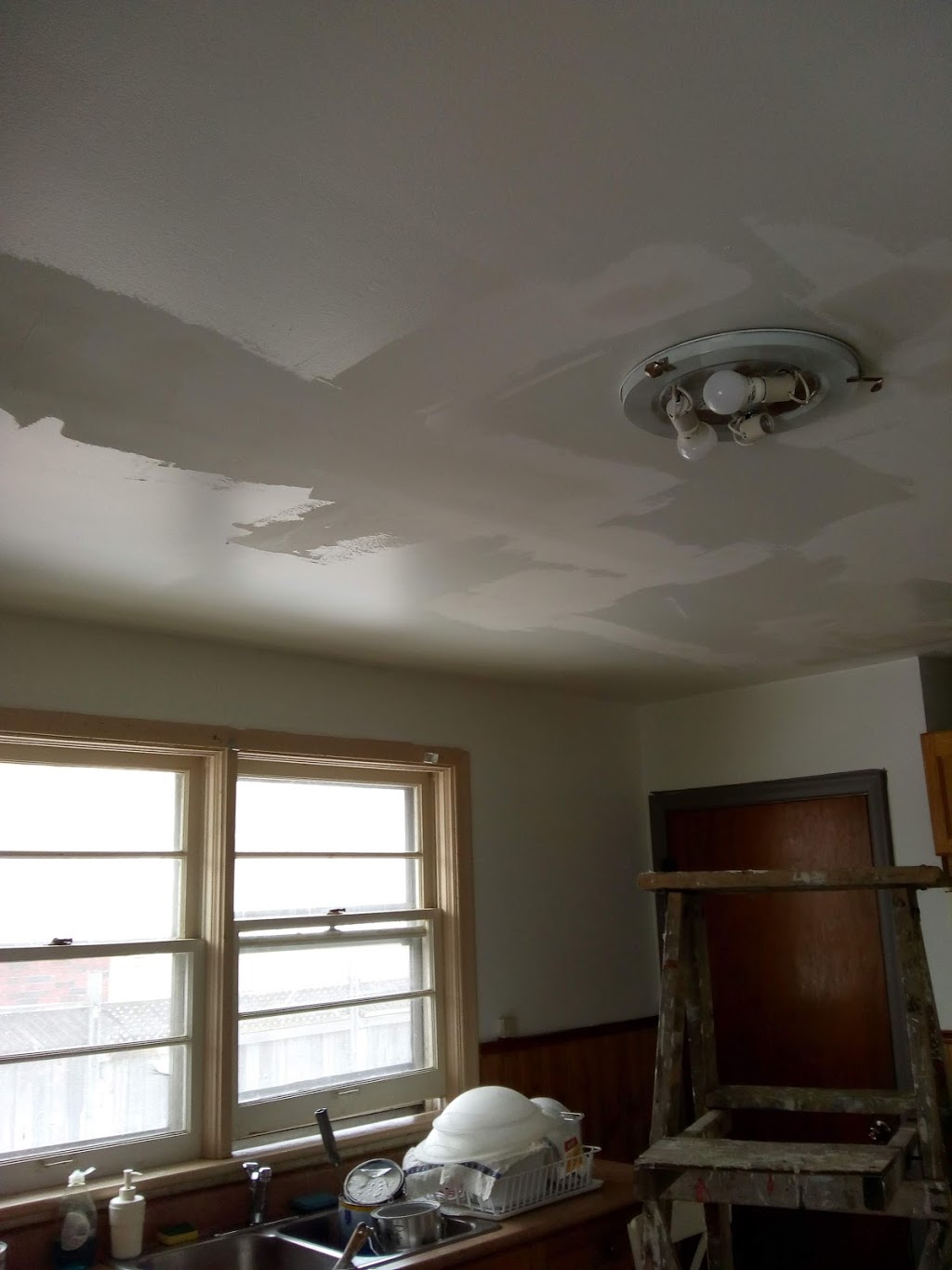 Dulux Paints | 900 Upper James St, Hamilton, ON L9C 3A5, Canada | Phone: (905) 389-3996
