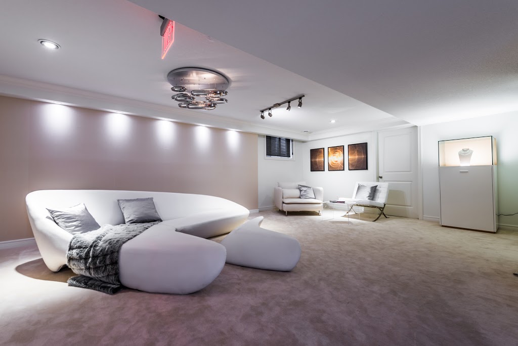 Luere | 21578 Richmond St #102, Arva, ON N0M 1C0, Canada | Phone: (519) 868-8866