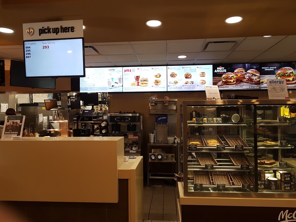 McDonalds | 320 Memorial Ave, Orillia, ON L3V 5X6, Canada | Phone: (705) 325-9851