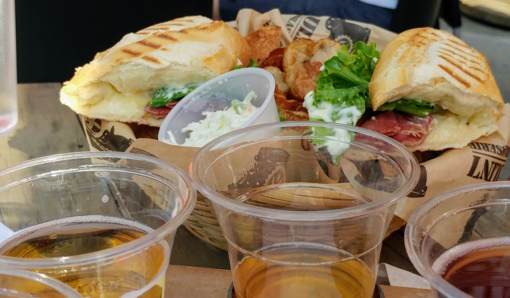 Microbrasserie Moulin 7 | 294 Boulevard St Luc, Asbestos, QC J1T 2W1, Canada | Phone: (819) 716-0686
