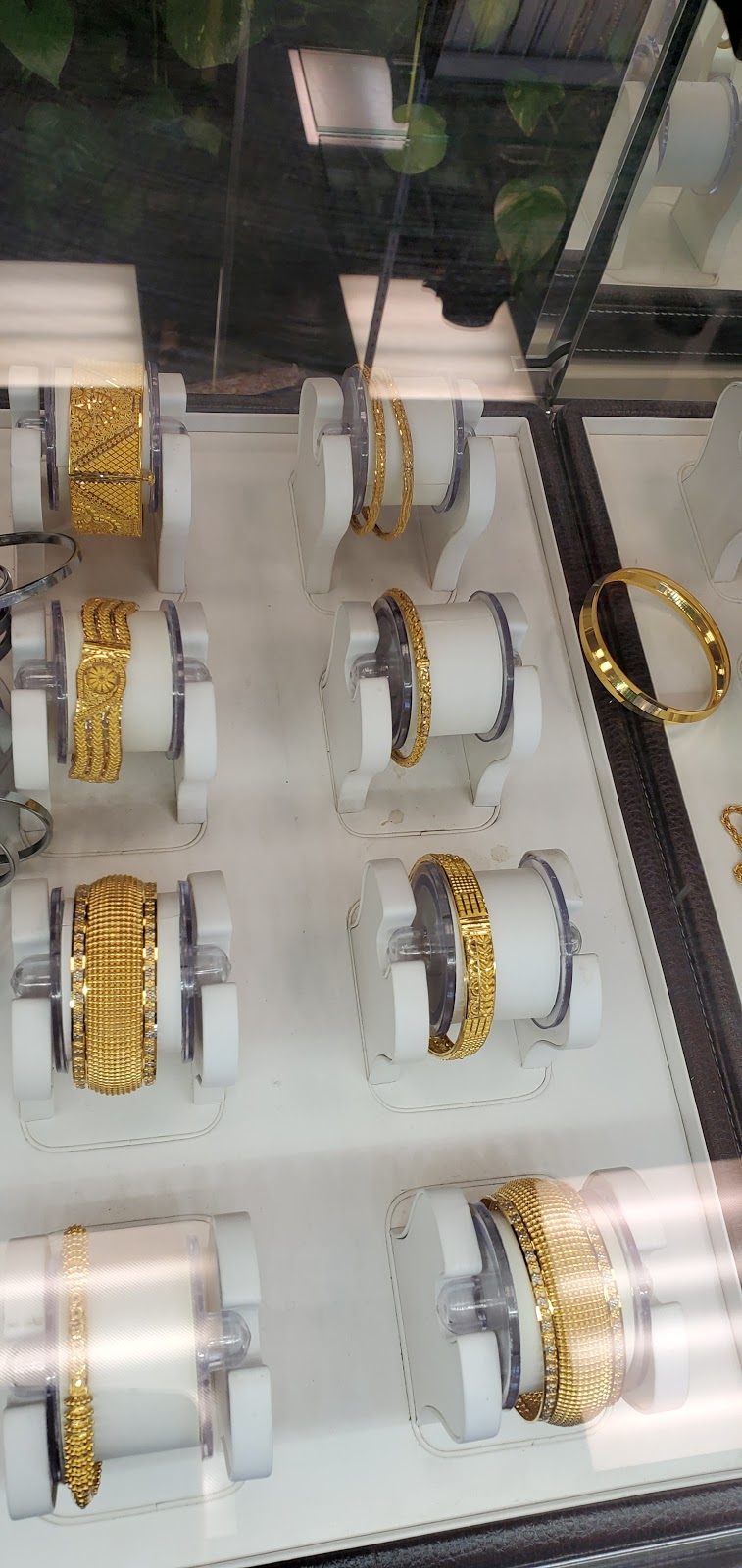All India Jewelers | 4267 23 Ave NW, Edmonton, AB T6L 5Z8, Canada | Phone: (780) 469-6663