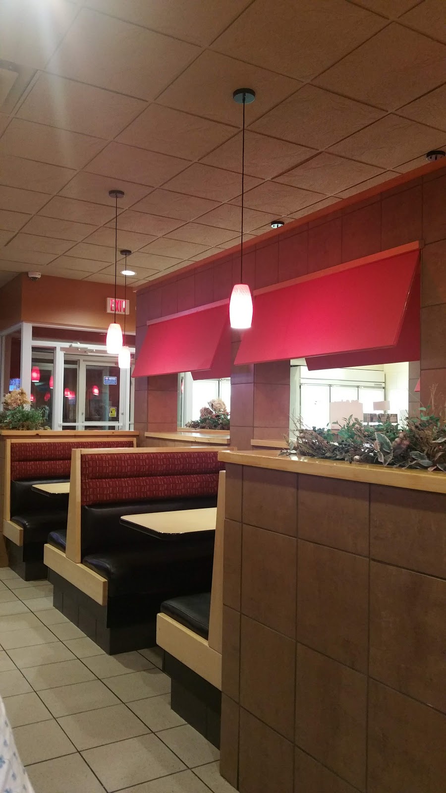 Dairy Queen | 154 Lansdowne St E, Peterborough, ON K9J 7N9, Canada | Phone: (705) 742-8541