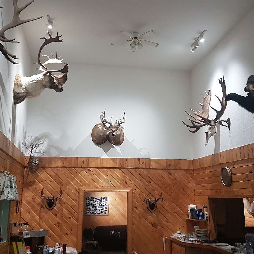 Saskatchewan Big Buck Adventures LTD. | Box 372, Hafford, SK S0J 1A0, Canada | Phone: (306) 549-7501