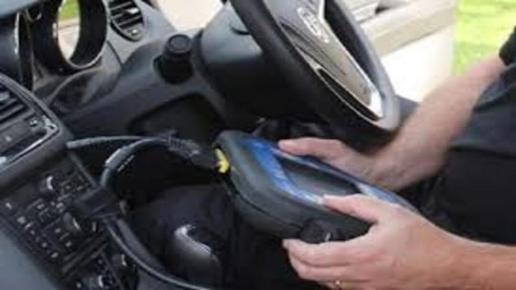 Panther Locksmith Of East Gwillimbury | 52-66 Walter Proctor Rd, East Gwillimbury, ON L9N 0L6, Canada | Phone: (647) 797-0429