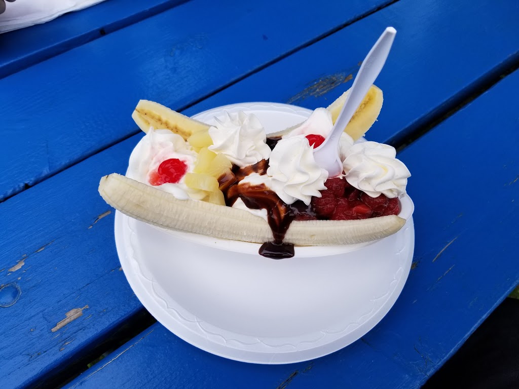 Créme Glacée En Folie | 2684 Rue Galt O, Sherbrooke, QC J1K 2X2, Canada | Phone: (819) 791-1590