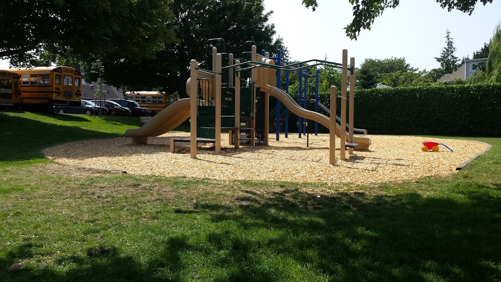 Firemans Park | 1703 Monterey Ave, Victoria, BC V8R 5V5, Canada