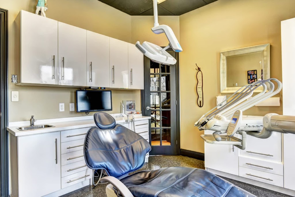 Centre dentaire et dimplantologie Côté-Beauregard | 6325 1re Ave, Québec, QC G1H 6X5, Canada | Phone: (418) 622-4242