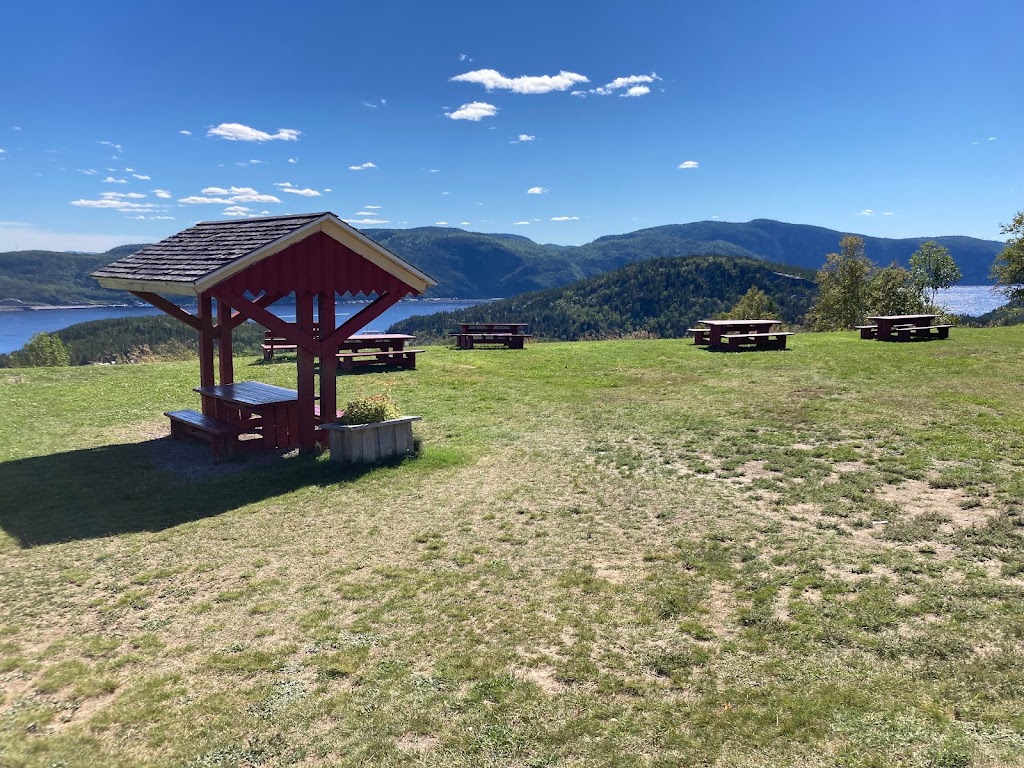 Halte routière | Unnamed Road, Tadoussac, QC G0T 2A0, Canada | Phone: (418) 235-4446