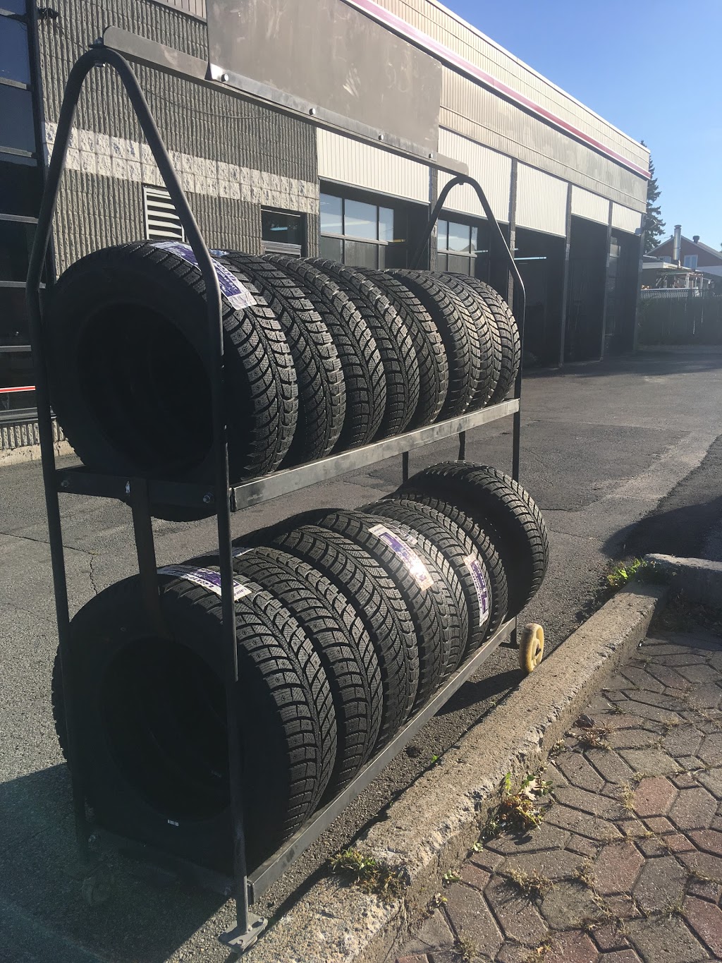 Garage Silencieux Select | 2568 Chemin de Chambly, Longueuil, QC J4L 1M4, Canada | Phone: (450) 670-5340