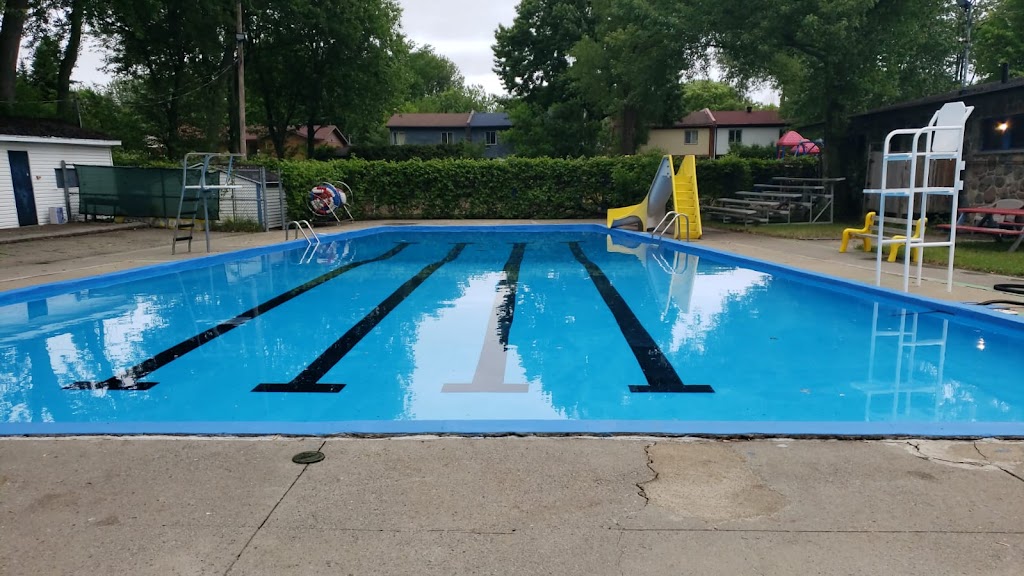 PPK Community Pool & Day Camp | 355 Chem. de la Rive-Boisée, Pierrefonds, QC H8Z 2Y4, Canada | Phone: (514) 696-1139