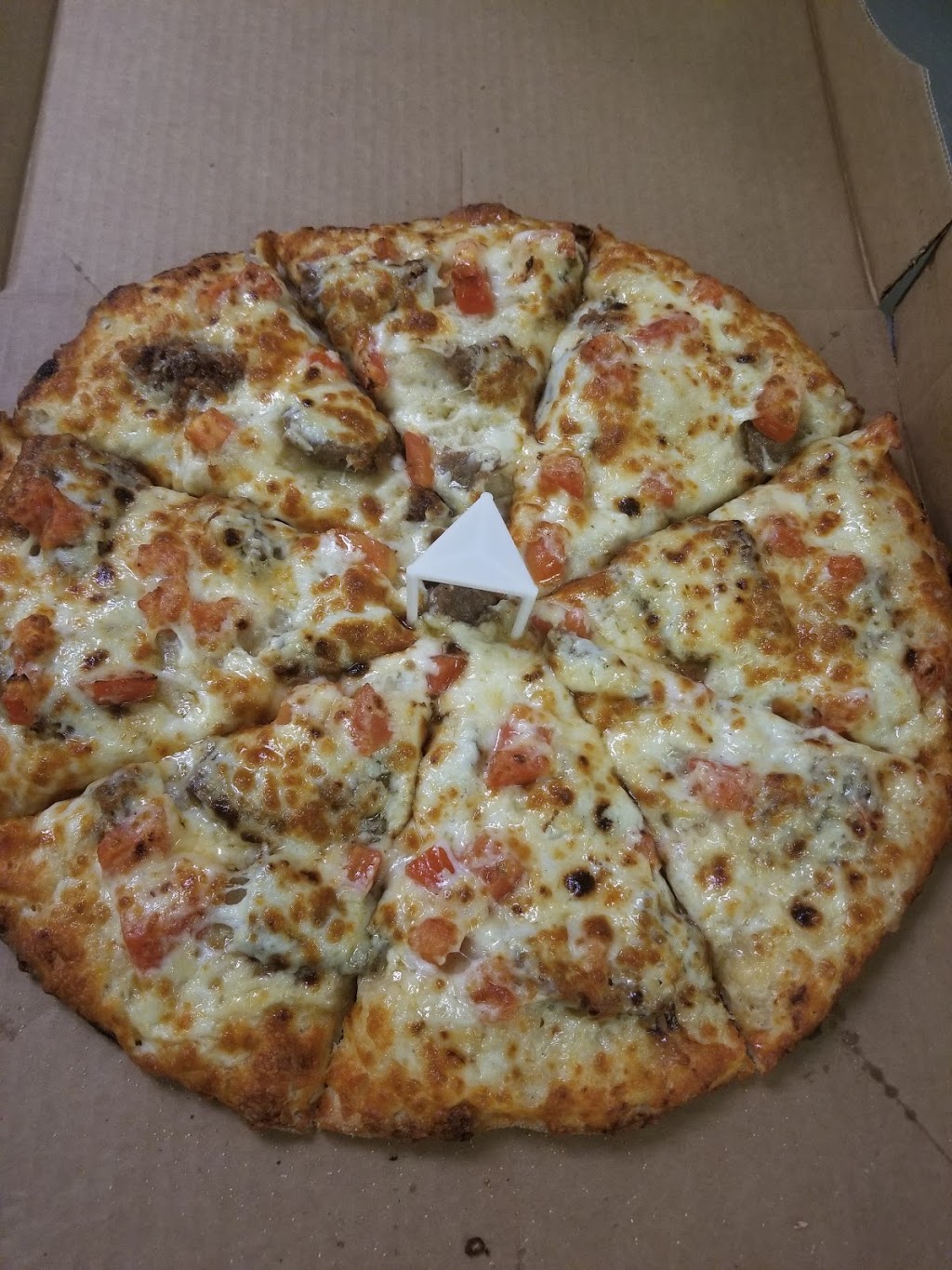 Cosmic Pizza & Donair Ponoka | 5402a AB-2A, Ponoka, AB T4J 1L9, Canada | Phone: (403) 790-9100