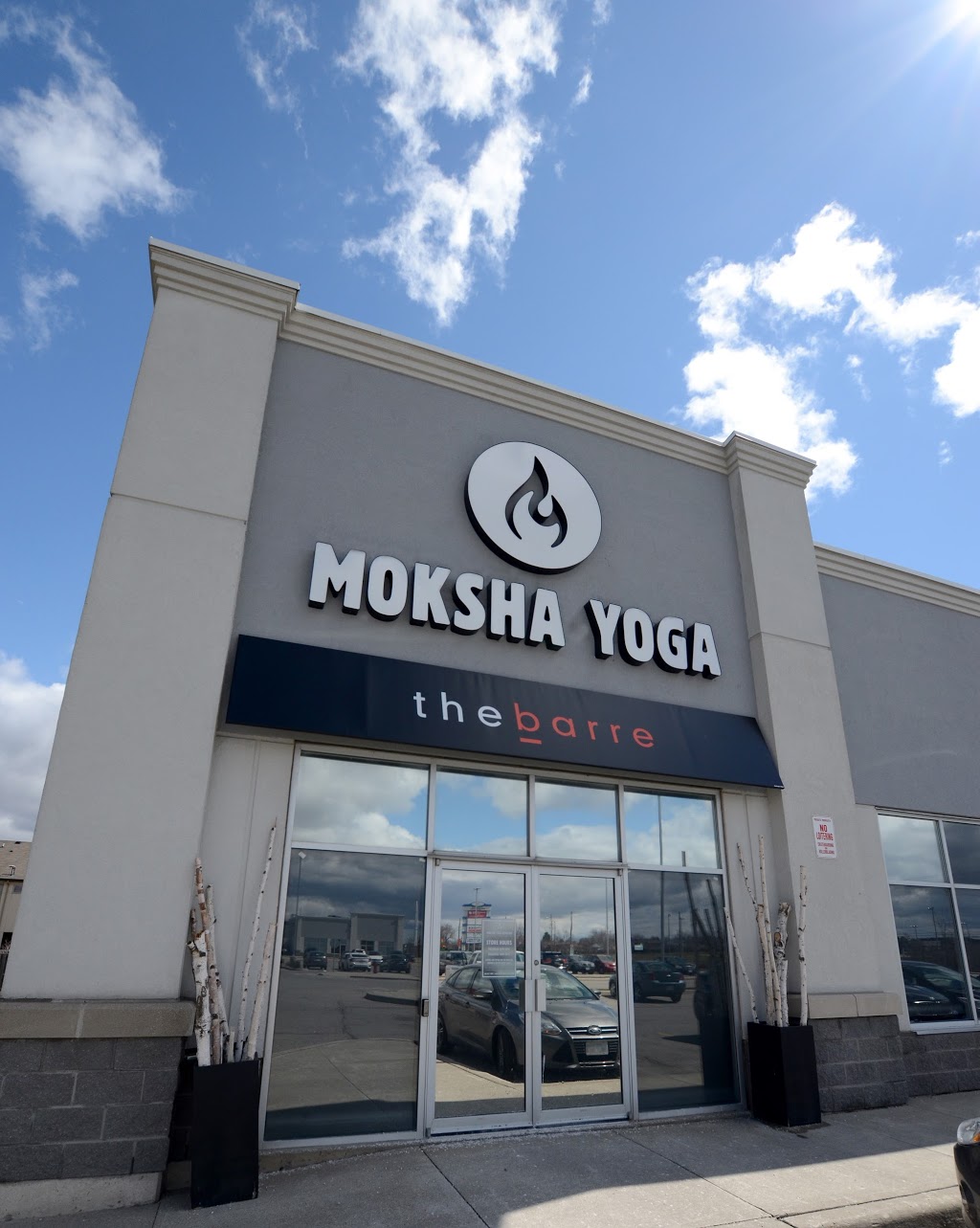 the barre - Stoney Creek | 270 Mud St W, Stoney Creek, ON L8J 3Z6, Canada | Phone: (905) 518-7899