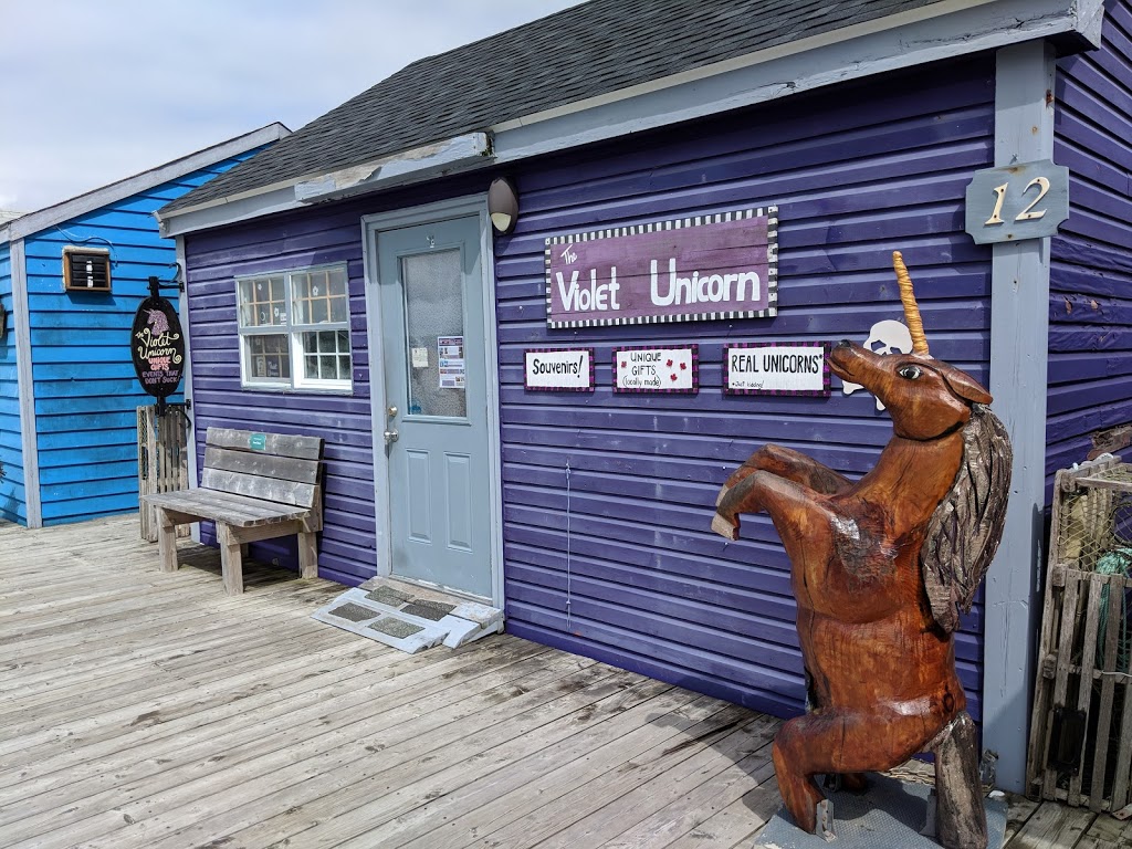 Fishermans Cove | 4 Government Wharf Rd, Eastern Passage, NS B3G 1M7, Canada | Phone: (902) 465-6093