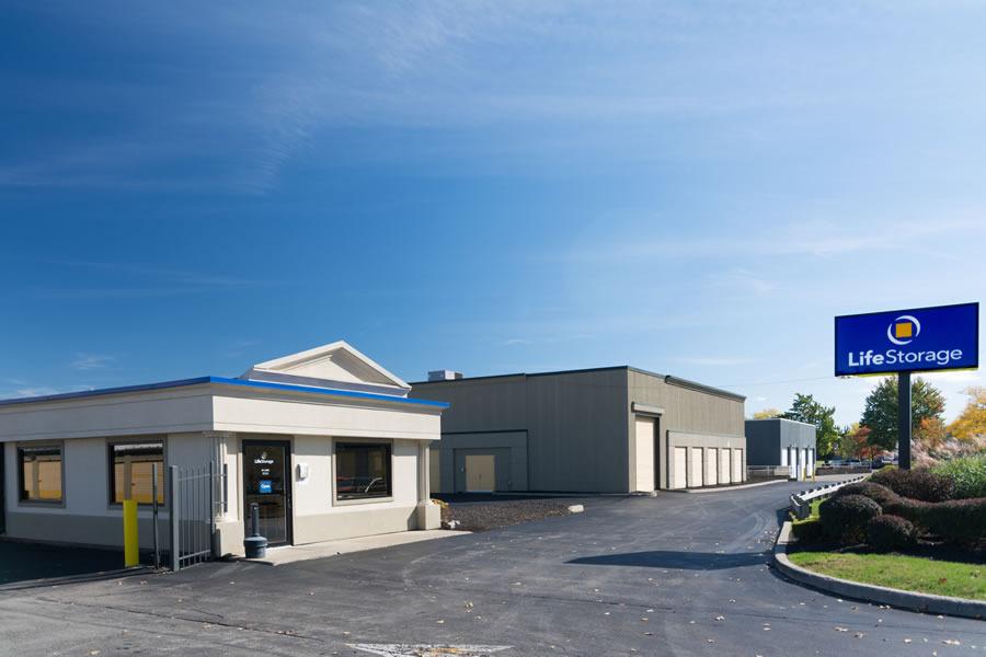Life Storage | 521 Young St, Tonawanda, NY 14150, USA | Phone: (716) 695-0832