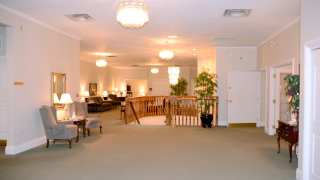 Oshawa Funeral Home | 847 King St W, Oshawa, ON L1J 2L4, Canada | Phone: (905) 721-1234